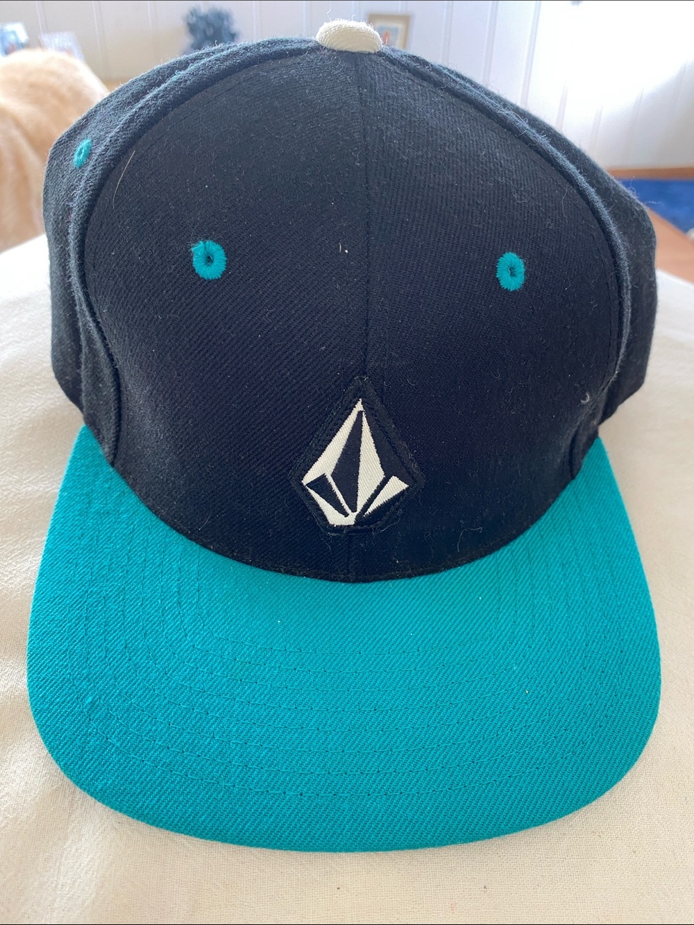 Volcom Black & Teal Logo Snapback Hat